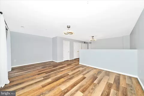 Living - 113 Fieldstone Ct, Frederick, MD 21702 photo 10 of 11