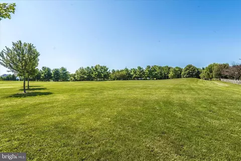 Exterior - 113 Fieldstone Ct, Frederick, MD 21702 photo 13 of 13
