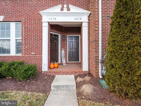 Exterior - 667 E Church St #B, Frederick, MD 21701 photo 2 of 8