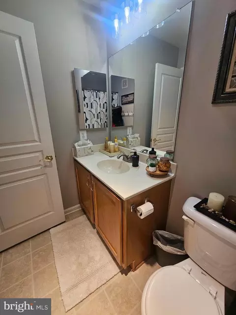 Bath - 1815 A Wheyfield Dr #9-A, Frederick, MD 21701 photo 2 of 6