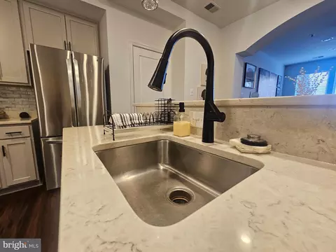 Kitchen - 1815 A Wheyfield Dr #9-A, Frederick, MD 21701 photo 4 of 5