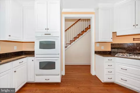 Entry Way - 6216 Mount Phillip Rd, Frederick, MD 21703 photo 3 of 5