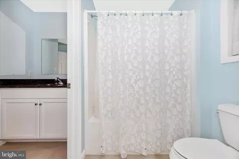 Bath - 6216 Mount Phillip Rd, Frederick, MD 21703 photo 6 of 6