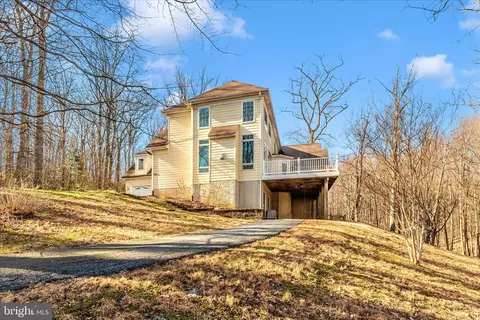 Exterior - 6216 Mount Phillip Rd, Frederick, MD 21703 photo 11 of 13