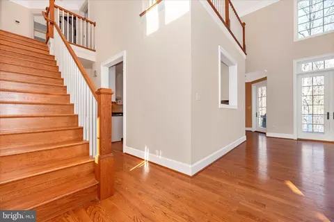 Entry Way - 6216 Mount Phillip Rd, Frederick, MD 21703 photo 2 of 5