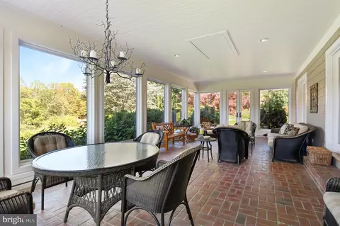 Exterior - 1402 Thurston Rd, Dickerson, MD 20842 photo 6 of 8