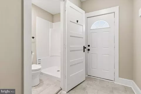 Entry Way - 628 Trail Ave, Frederick, MD 21701 photo 2 of 5