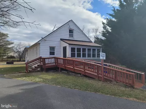 8325 Yellow Springs Rd, Frederick, MD 21702