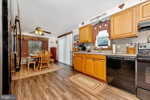 Other - 816 E St, Brunswick, MD 21716 photo 13 of 19