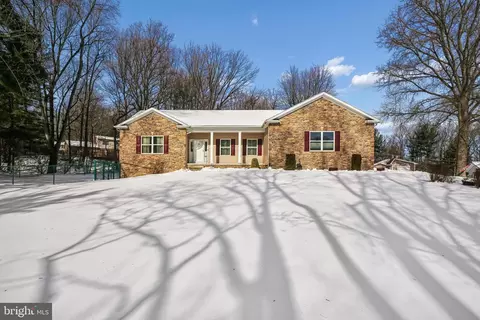 7206 Drought Spring Dr, Frederick, MD 21702
