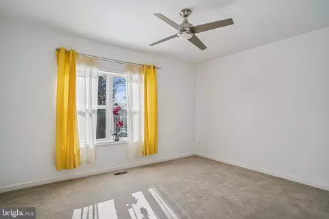 Bedroom - 7206 Drought Spring Dr, Frederick, MD 21702 photo 2 of 4
