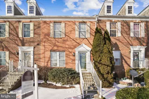 1772 Wheyfield Dr, Frederick, MD 21701