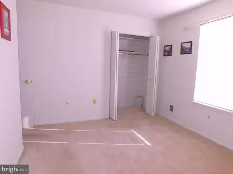 Bedroom - 5640 Crabapple Dr, Frederick, MD 21703 photo 6 of 6