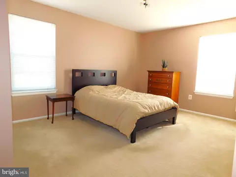 Bedroom - 5640 Crabapple Dr, Frederick, MD 21703 photo 1 of 6