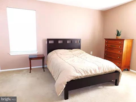 Bedroom - 5640 Crabapple Dr, Frederick, MD 21703 photo 3 of 6