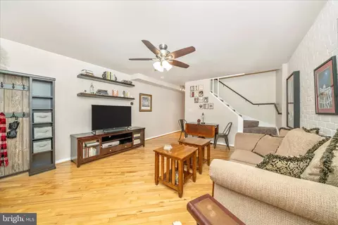 Living - 103 E 8th St #103C, Frederick, MD 21701 photo 2 of 5