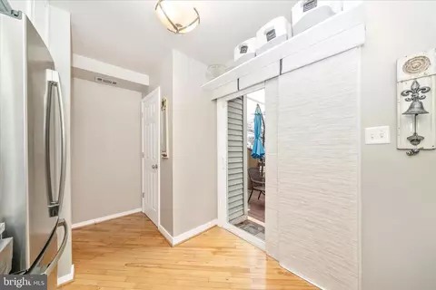 Entry Way - 103 E 8th St #103C, Frederick, MD 21701 photo 2 of 3