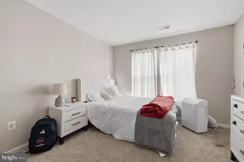 Bedroom - 9115 Hendry Ter, Frederick, MD 21704 photo 4 of 7