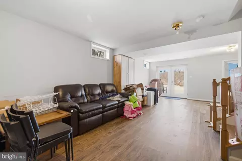 Entry Way - 9115 Hendry Ter, Frederick, MD 21704 photo 10 of 11