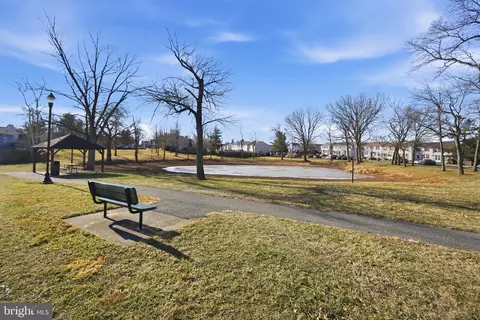 111 Lauren Ct, Frederick, MD 21703 photo 33