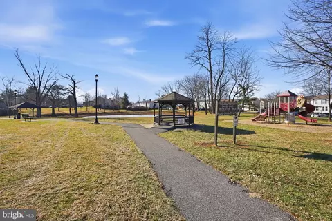 111 Lauren Ct, Frederick, MD 21703 photo 32