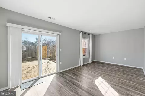 111 Lauren Ct, Frederick, MD 21703 photo 10