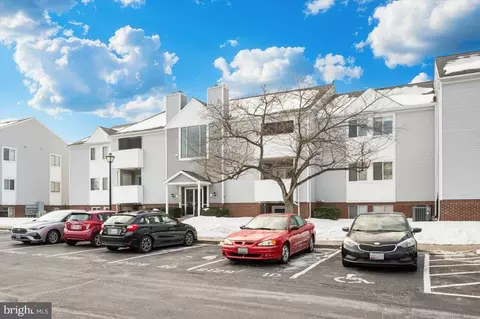 Exterior - 2129 Wainwright Ct #2D, Frederick, MD 21702 photo 4 of 8
