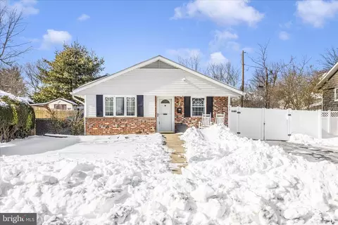 Exterior - 439 Center St, Frederick, MD 21701 photo 5 of 5