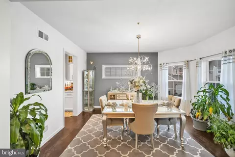 Dining - 6804 Hawes Ct, Frederick, MD 21702 photo 1 of 2
