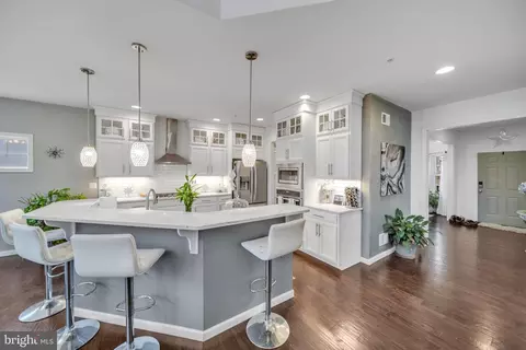 Kitchen - 6804 Hawes Ct, Frederick, MD 21702 photo 3 of 5