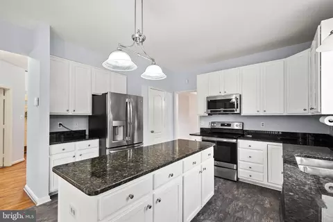 Kitchen - 2548 Bear Den Rd, Frederick, MD 21701 photo 3 of 4