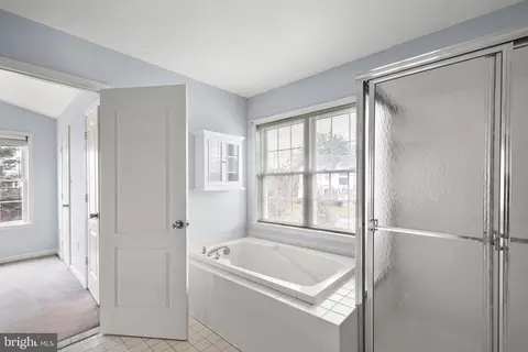 Bath - 2548 Bear Den Rd, Frederick, MD 21701 photo 3 of 4