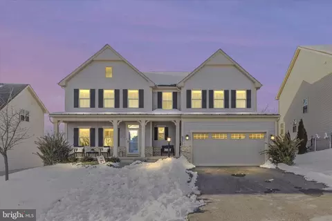 6832 Woodridge Rd, New Market, MD 21774