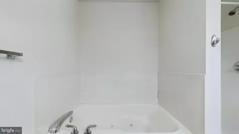 302 Baughmans Ln #302C, Frederick, MD 21702 photo 31