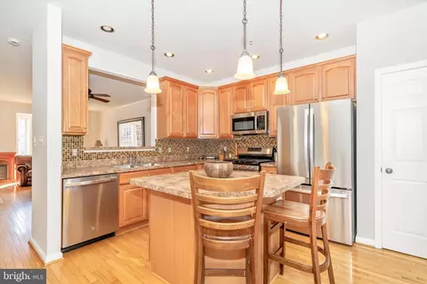 2624 Emerson Dr, Frederick, MD 21702 photo 8