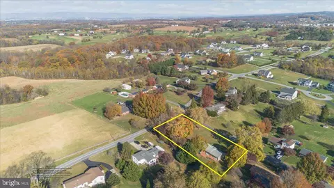 View/Area - 8301 Sharon Dr, Frederick, MD 21704 photo 1 of 4