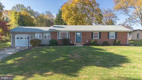 Exterior - 8301 Sharon Dr, Frederick, MD 21704 photo 1 of 9