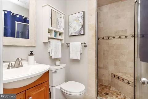 Bath - 8301 Sharon Dr, Frederick, MD 21704 photo 1 of 3