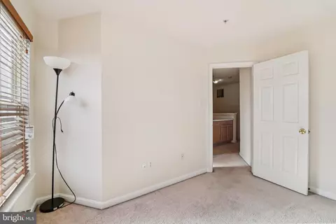 Bedroom - 512 Ellison Ct, Frederick, MD 21703 photo 6 of 6