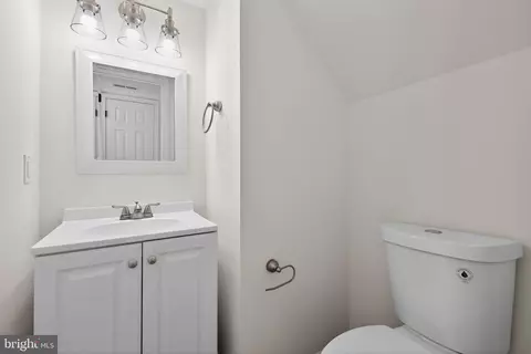 Entry Way - 833 Waterford Dr, Frederick, MD 21702 photo 2 of 2