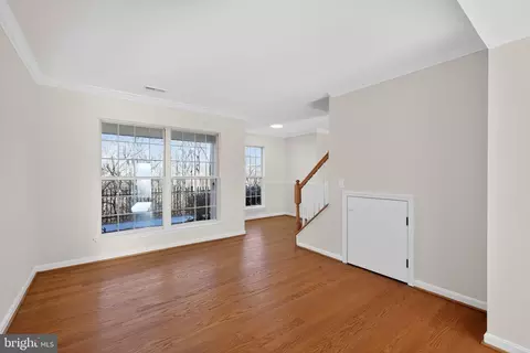 Living - 833 Waterford Dr, Frederick, MD 21702 photo 6 of 7