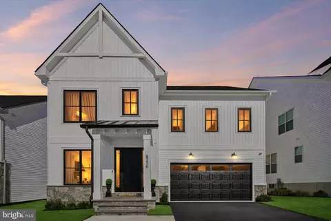 Exterior - 8776 Walnut Bottom Ln, Frederick, MD 21701 photo 1 of 4