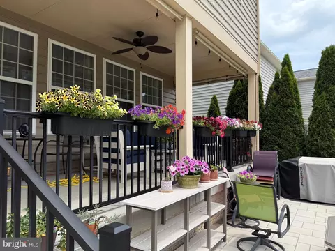 Exterior - 6201 Payton Way, Frederick, MD 21703 photo 8 of 19