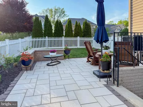Exterior - 6201 Payton Way, Frederick, MD 21703 photo 5 of 19