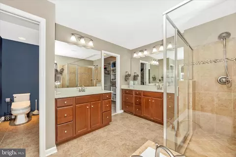 Bath - 6201 Payton Way, Frederick, MD 21703 photo 2 of 4