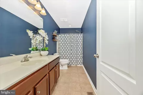 Entry Way - 6201 Payton Way, Frederick, MD 21703 photo 11 of 12