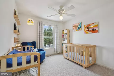 Bedroom - 2539 Waterside Dr, Frederick, MD 21701 photo 4 of 6
