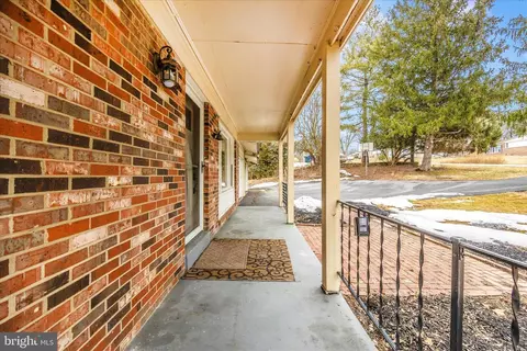 Exterior - 2778 Lynn St, Frederick, MD 21704 photo 10 of 12