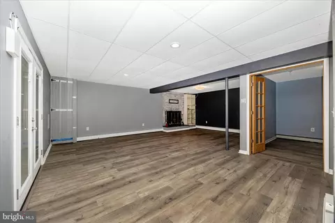 Living - 2778 Lynn St, Frederick, MD 21704 photo 5 of 5