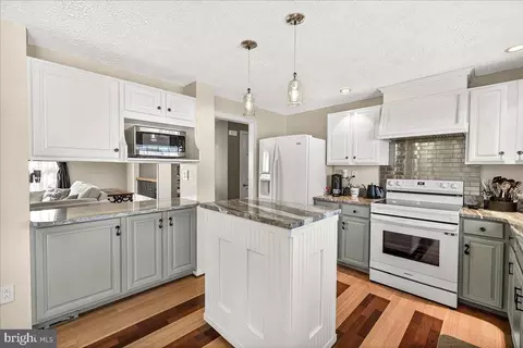 Kitchen - Undisclosed, Frederick, MD 21703 photo 2 of 6